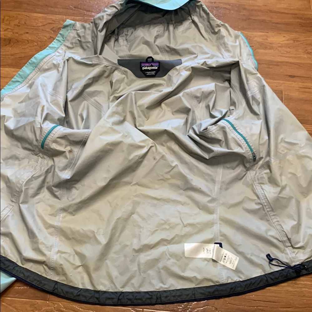 Patagonia H2no Hooded Rain Jacket - Picture 5 of 12